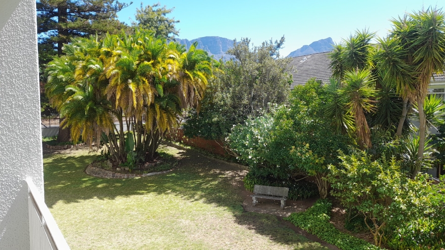 3 Bedroom Property for Sale in Kenilworth Western Cape